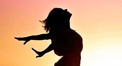 INFUSIONES PARA LA GARGANTA INFUSIONES PARA LA GARGANTA